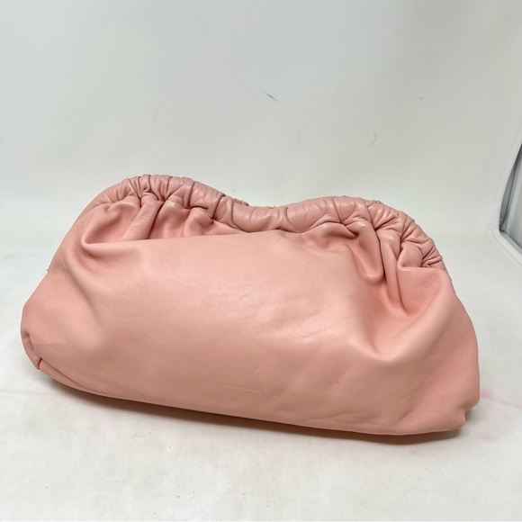Mansur Gavriel Handbags - MANSUR GAVRIEL Cloud Clutch pink